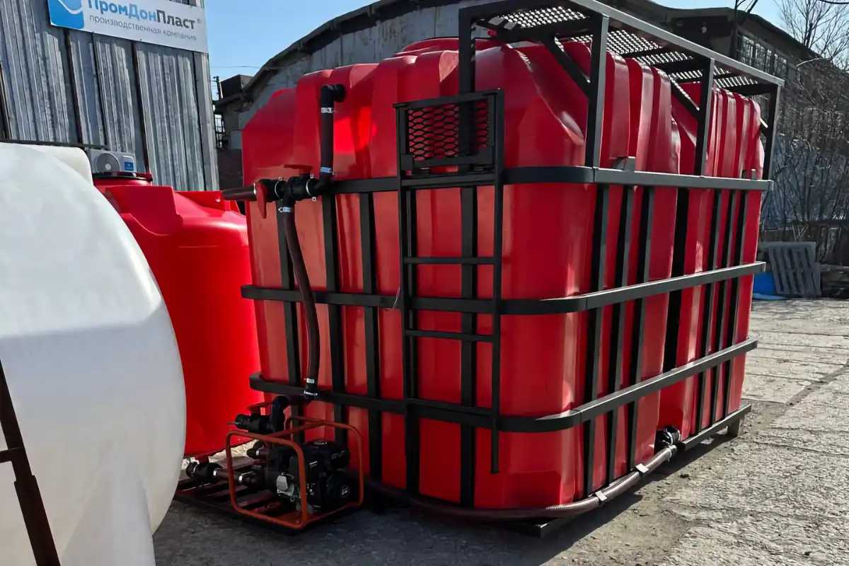 Мобильная система подачи и слива с торцевой мотопомпой